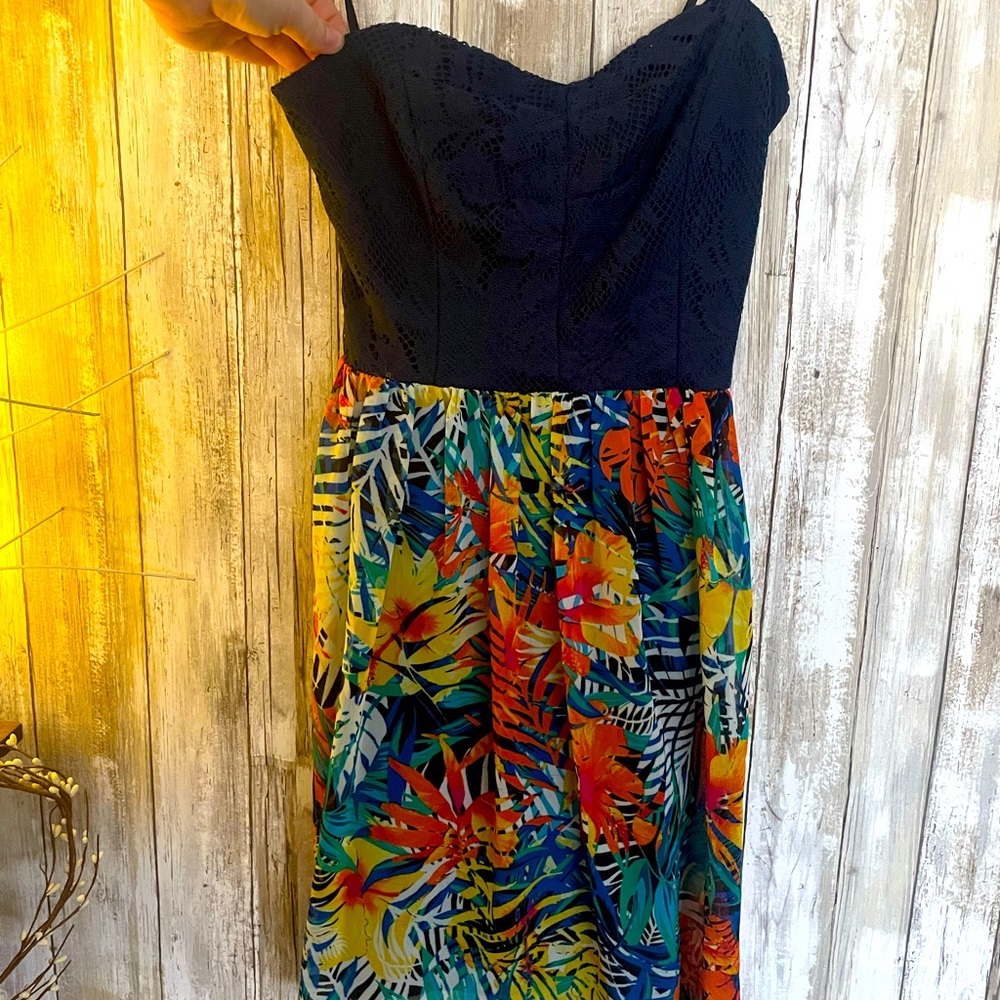 CITY TRIANGLES mini dress